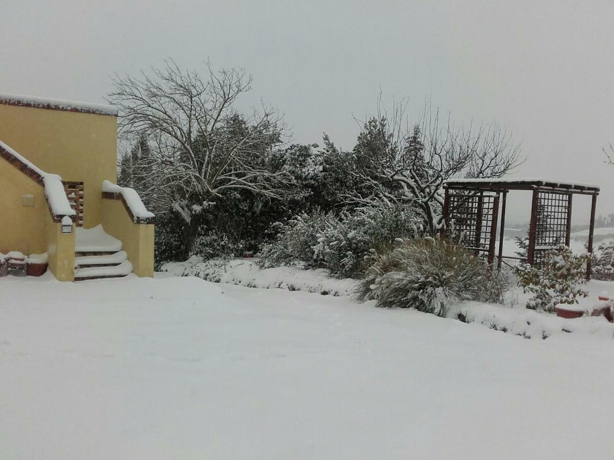 Agriturismo Il Torrione تْشيرتالدو المظهر الخارجي الصورة