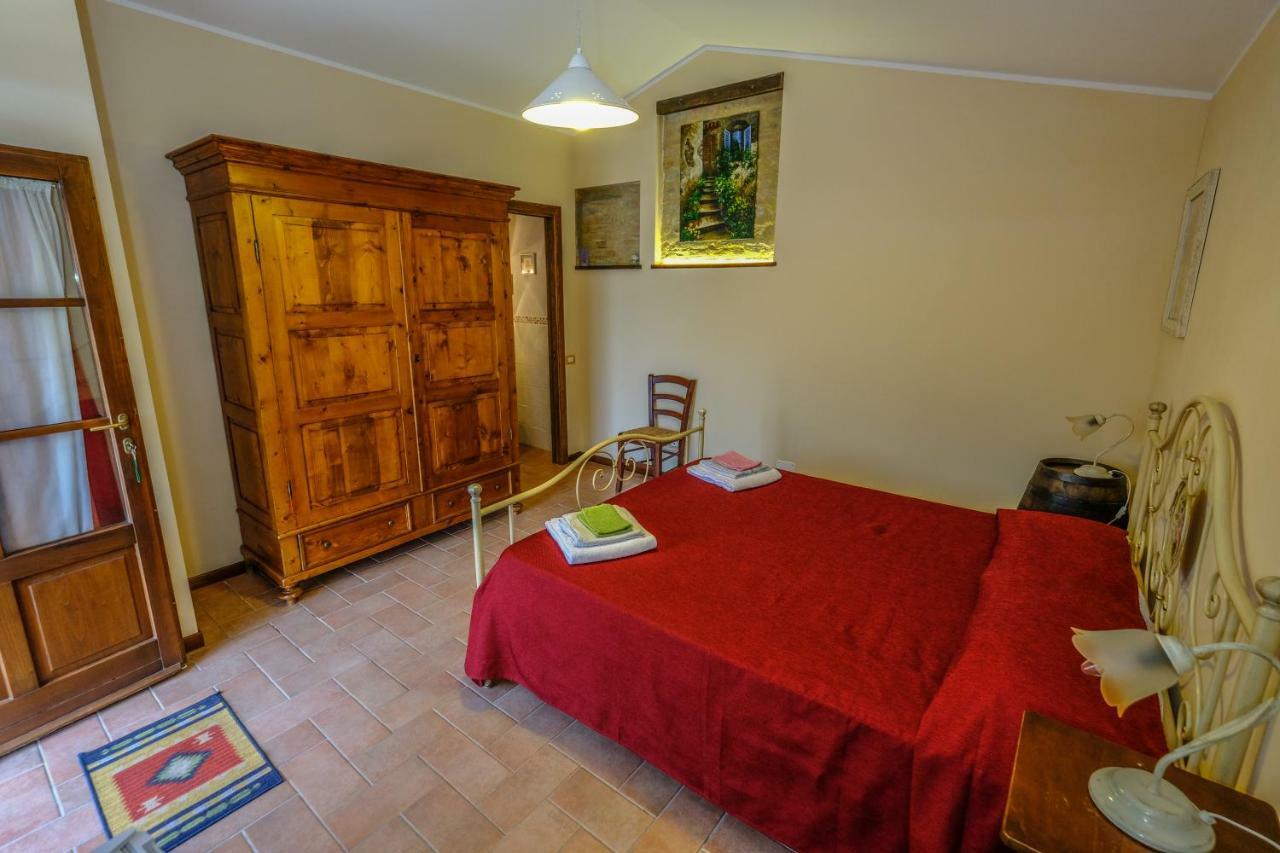 Agriturismo Il Torrione تْشيرتالدو المظهر الخارجي الصورة