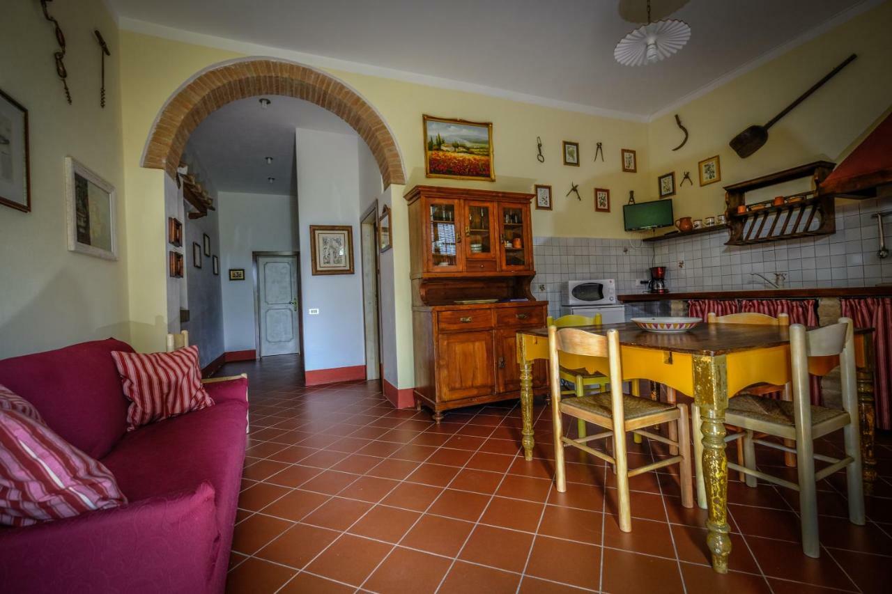 Agriturismo Il Torrione تْشيرتالدو المظهر الخارجي الصورة