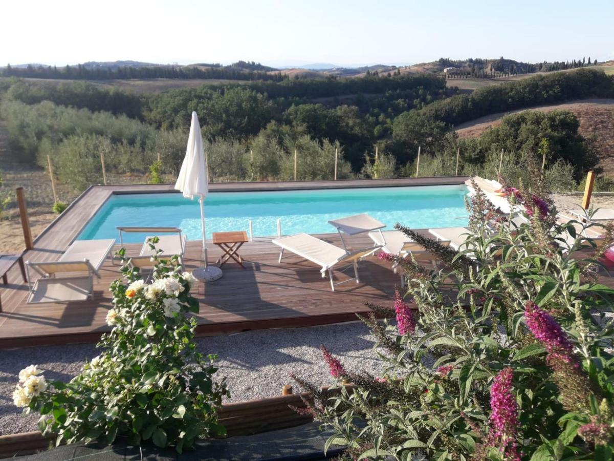 Agriturismo Il Torrione تْشيرتالدو المظهر الخارجي الصورة